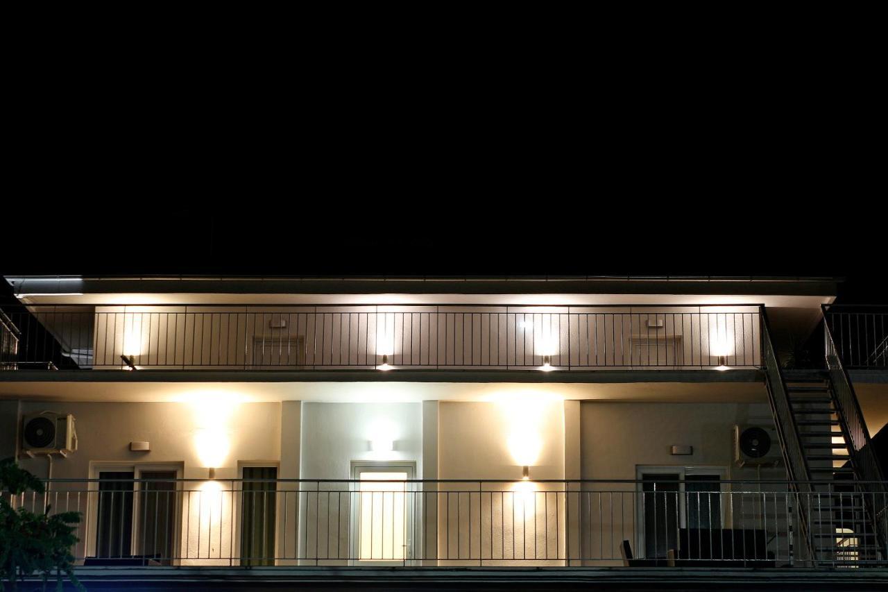 Oneiro Zois Apartment Prinos  Ngoại thất bức ảnh